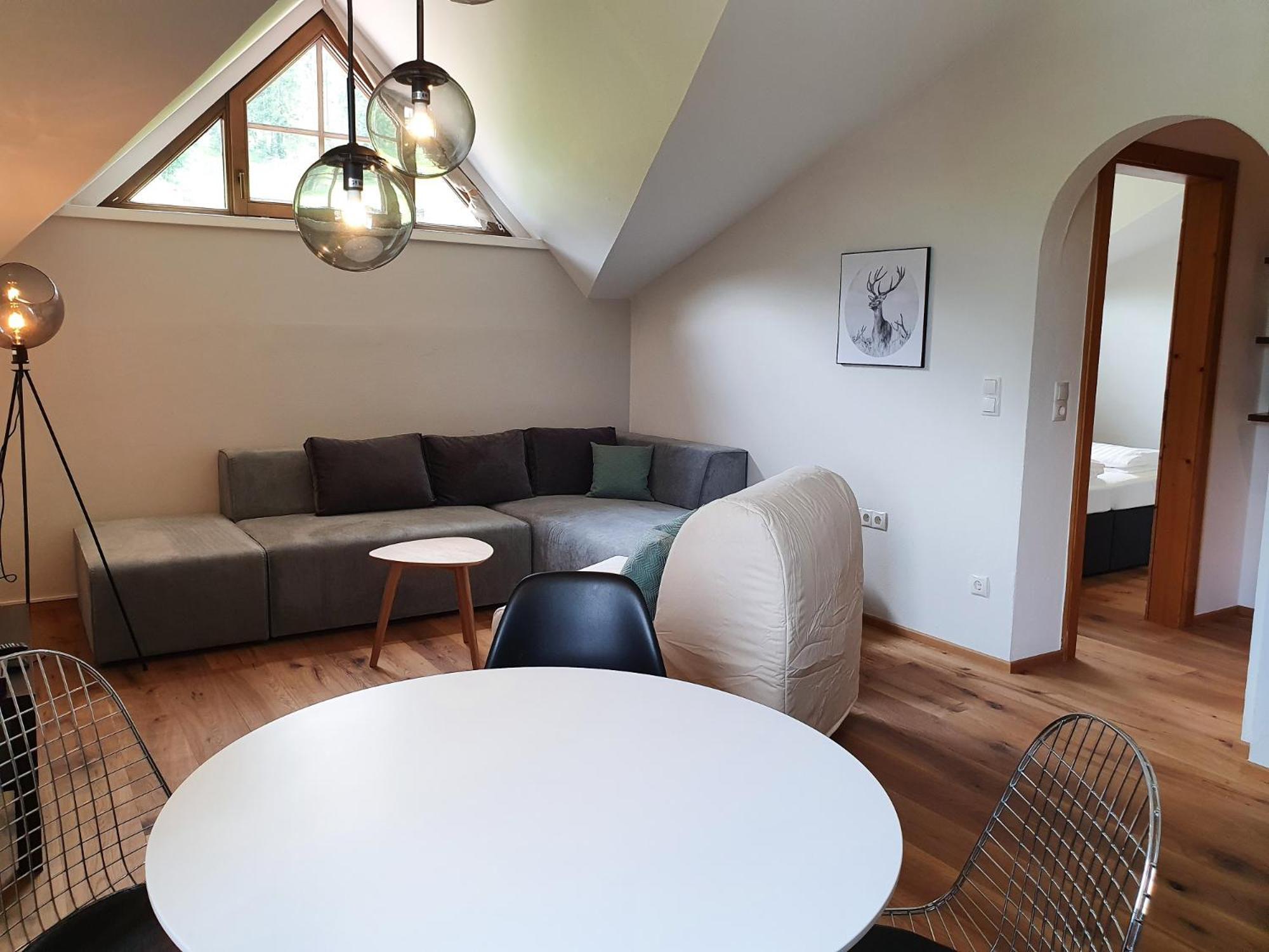 Alpenflair Apartment Mit Bergblick - Inkl Parkplatz #7 Innsbruck Buitenkant foto